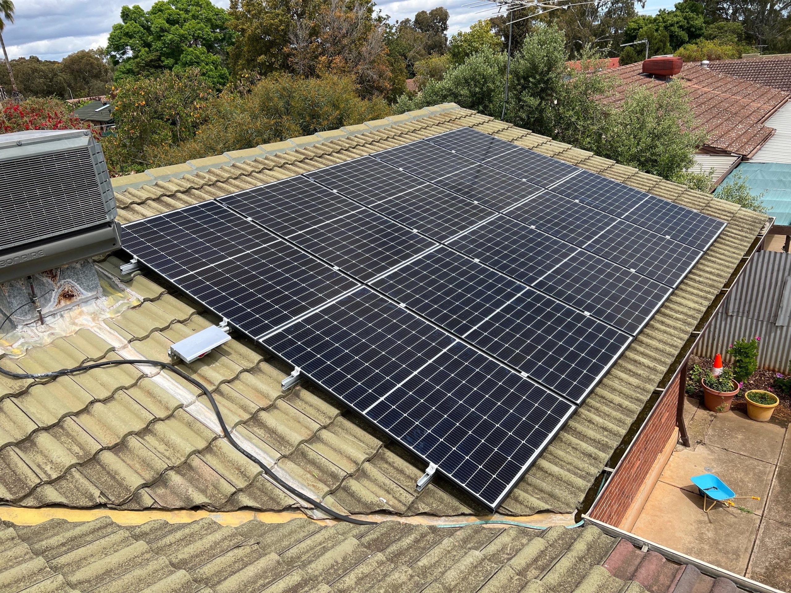 Home Solar South Australia - Apex Renewables